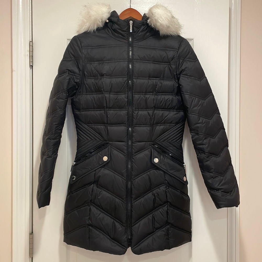 Laundry by Shelli Segal hooded puffer coat